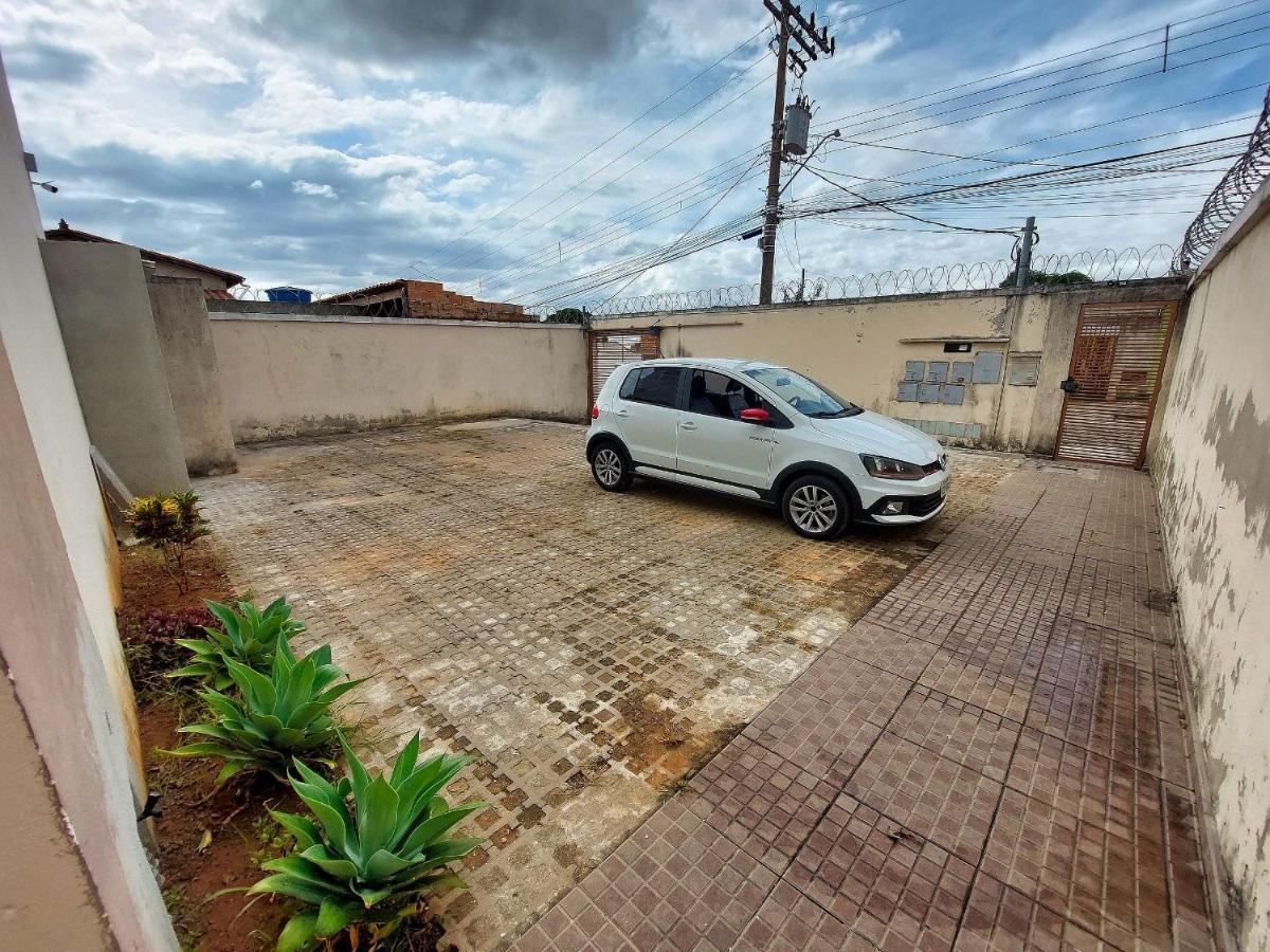 Casa Completa E Aconchegante Em Ribeirao Das Neves Ngoại thất bức ảnh
